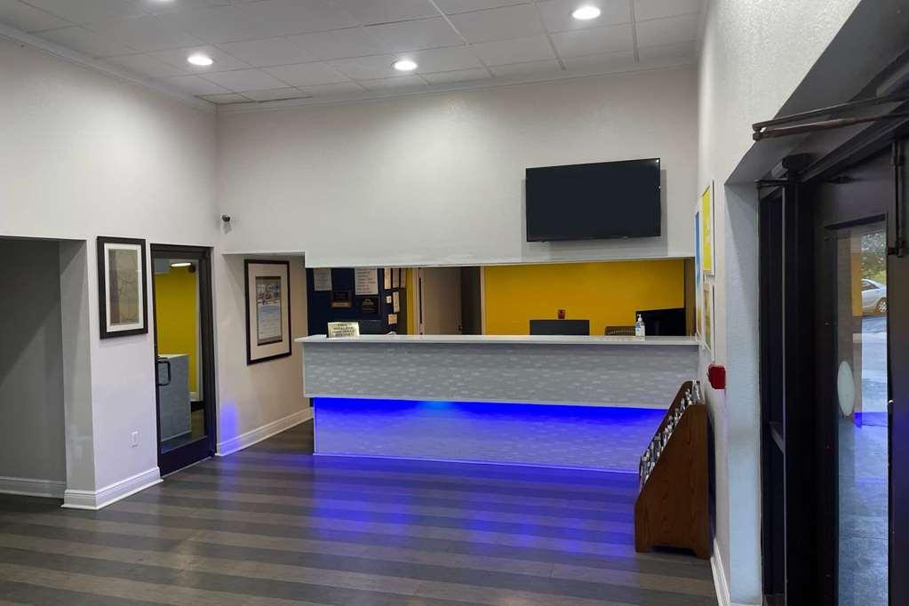 Travelodge By Wyndham Mobile Al Interiør billede